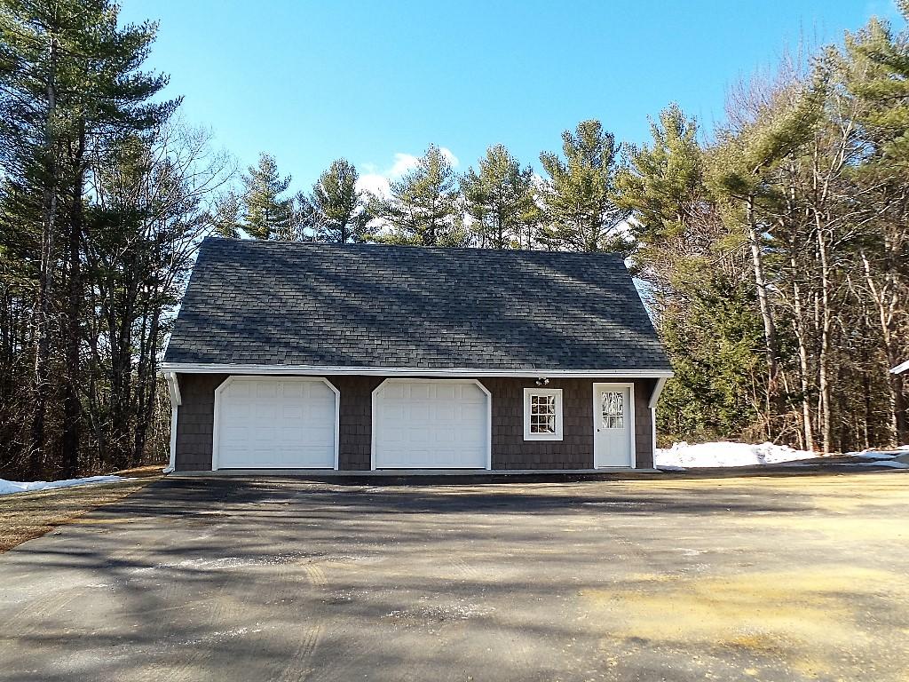 370 Calef Hill Road Tilton, NH 03276 - Photo 3 of 23