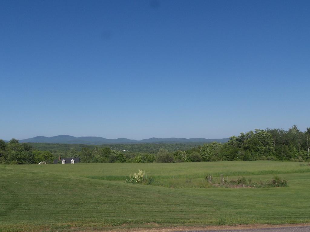 370 Calef Hill Road Tilton, NH 03276 - Photo 6 of 23