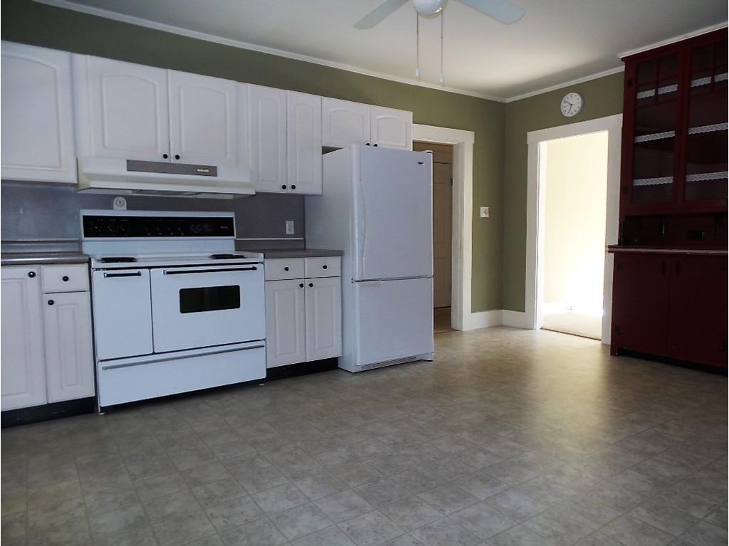 370 Calef Hill Road Tilton, NH 03276 - Photo 8 of 23