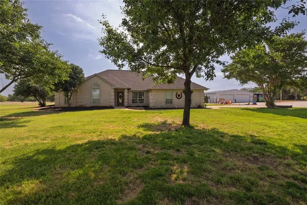 $839,499 | 2387 County Road 2021, Glen Rose, TX 76043