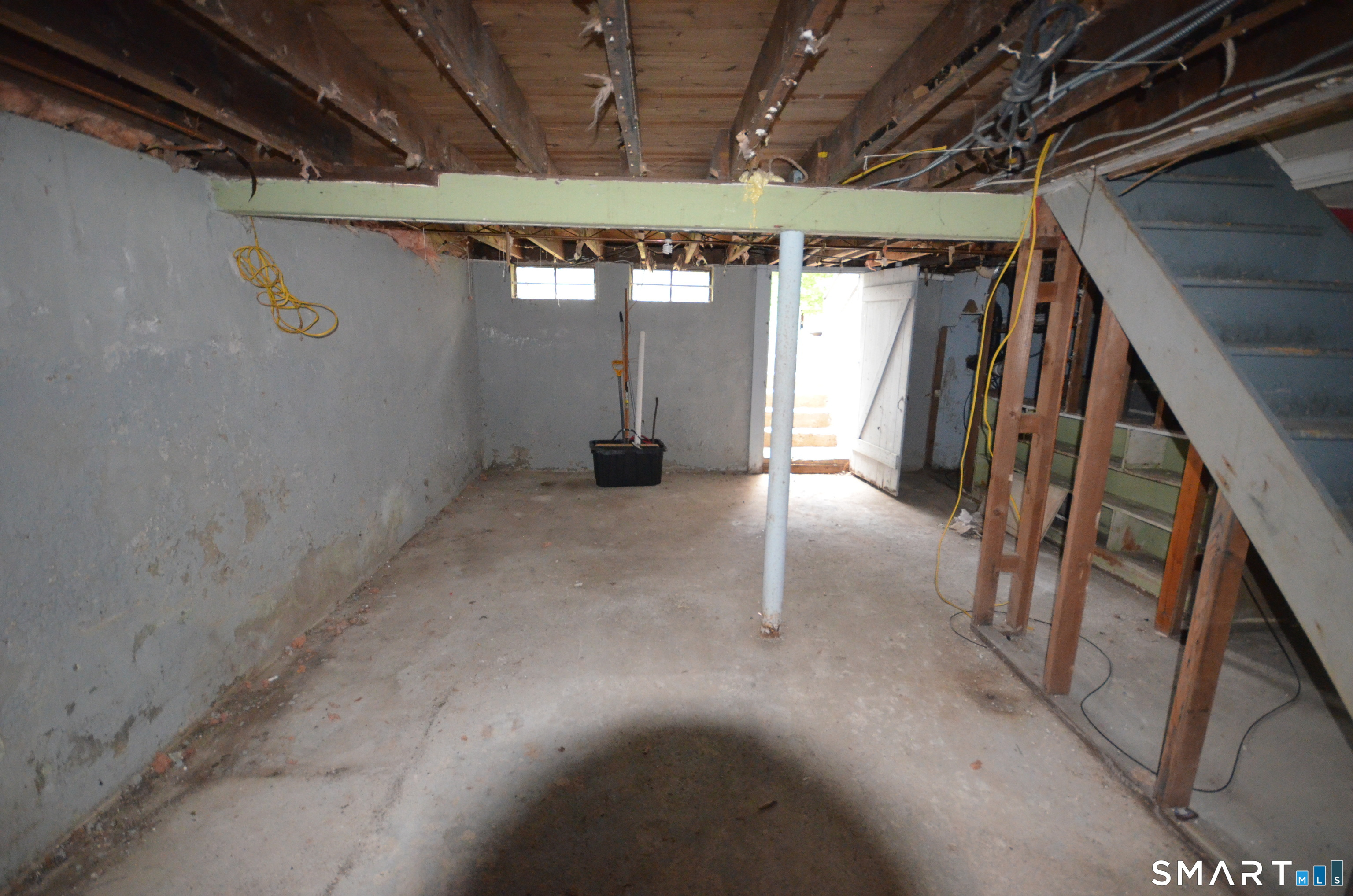 190 Sasapequan Road Fairfield, CT 06824 - Photo 25 of 29