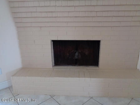 3401 Washburn Road Jacksonville, FL 32250 - Photo 26 of 33 washburn fireplace