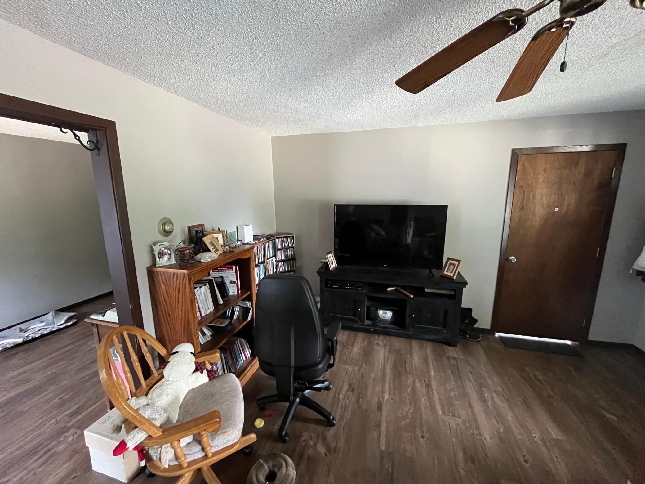 719 Jefferson Street Alexandria, MN 56308 - Photo 4 of 27