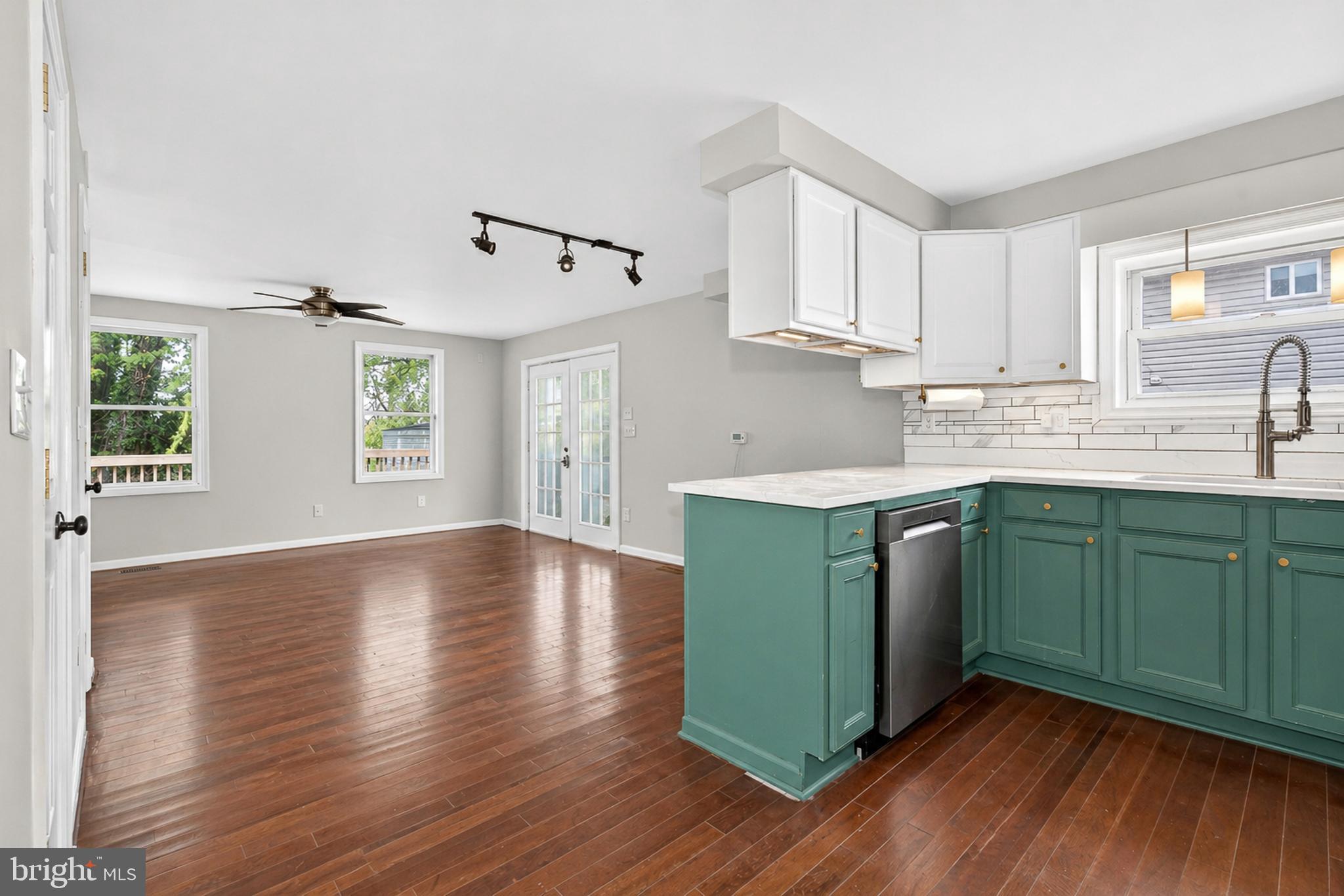 1406 Walnut Avenue Baltimore, MD 21209 - Photo 11 of 42