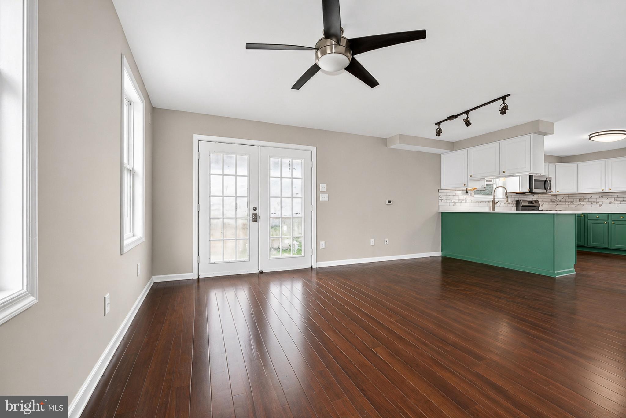 1406 Walnut Avenue Baltimore, MD 21209 - Photo 13 of 42