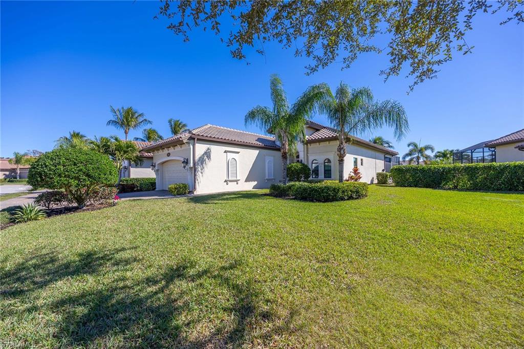 6550 Roma Way Naples, FL 34113 - Photo 10 of 47