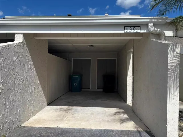 $245,000 | 5395 Vineland Road, Unit S, Orlando, FL 32811