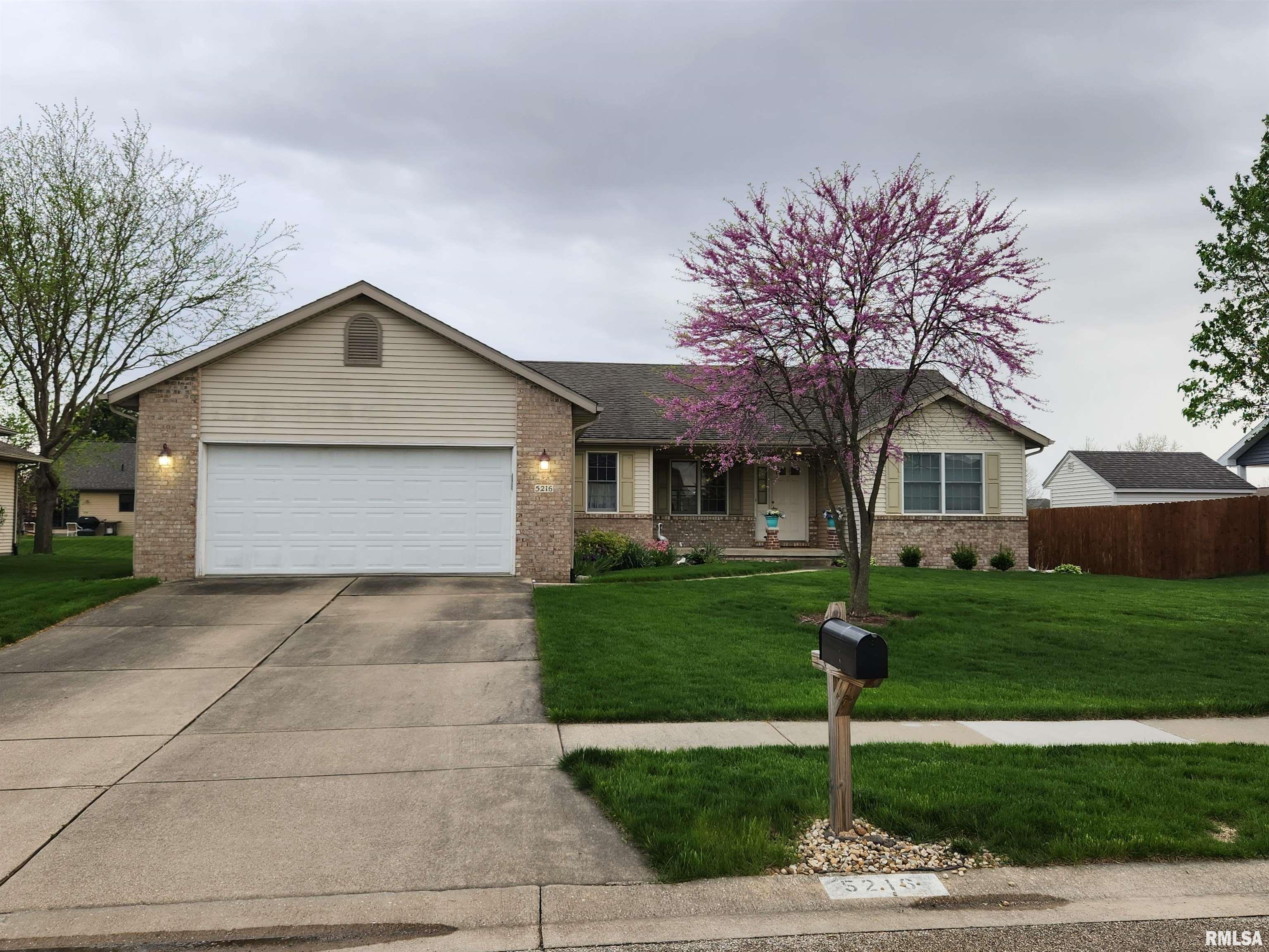 5216 Turnstone Road Springfield, IL 62711 - Photo 1 of 12