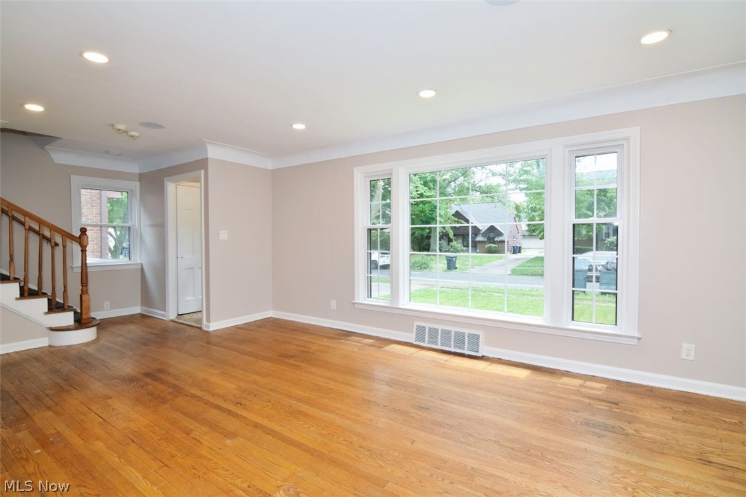 3783 Berkeley Road Cleveland Heights, OH 44118 - Photo 8 of 36