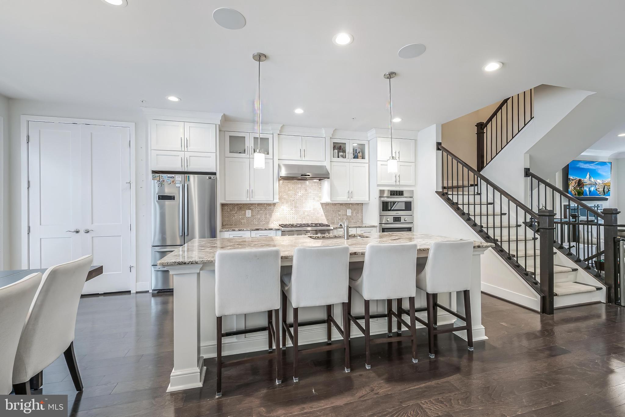 11692 Sunrise Square Place Reston, VA 20191 - Photo 21 of 49