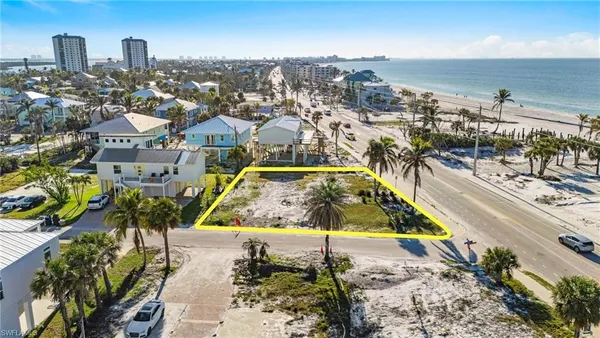 $1,175,000 | 3909 Estero Boulevard, Fort Myers Beach, FL 33931