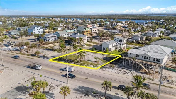 $1,175,000 | 3909 Estero Boulevard, Fort Myers Beach, FL 33931