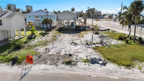 $1,175,000 | 3909 Estero Boulevard, Fort Myers Beach, FL 33931