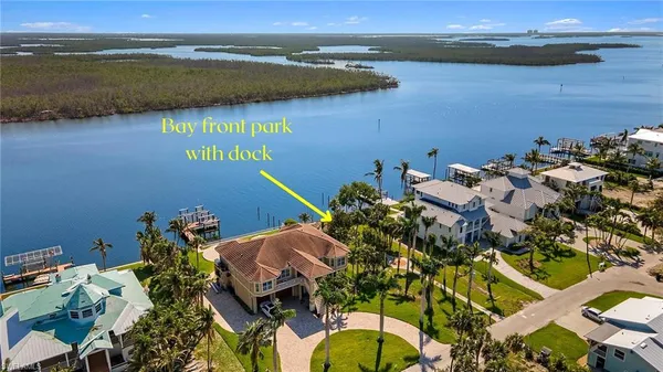 $1,175,000 | 3909 Estero Boulevard, Fort Myers Beach, FL 33931