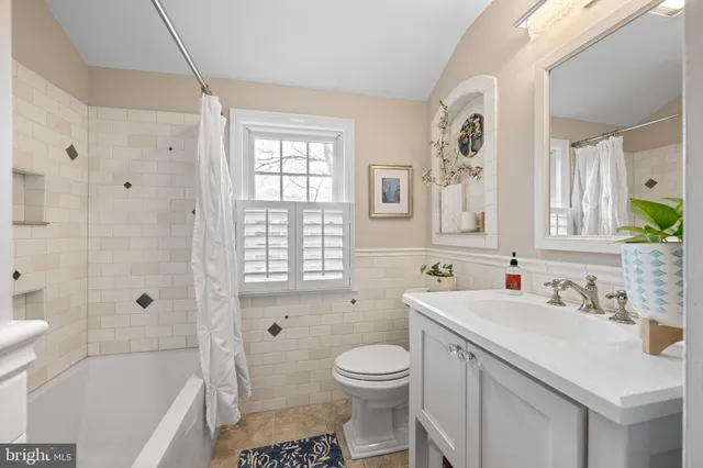 $1,400,000 | 6760 Chapel Road, New Hope, PA 18938