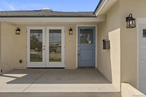 a view of entrance gate of the house