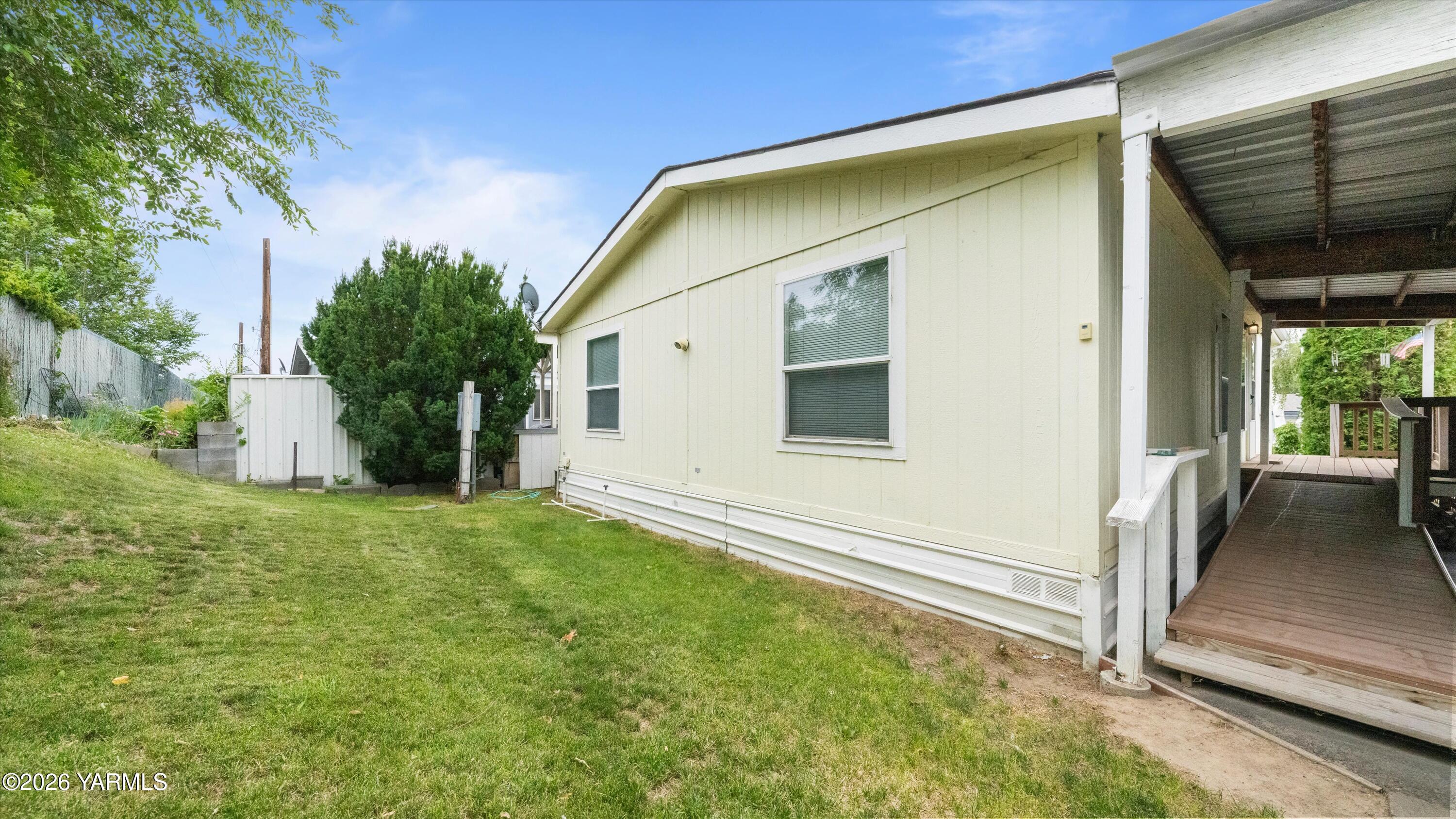 1130 North Wenas Road, Unit 3 Selah, WA 98942 - Photo 28 of 28 28-7R502627