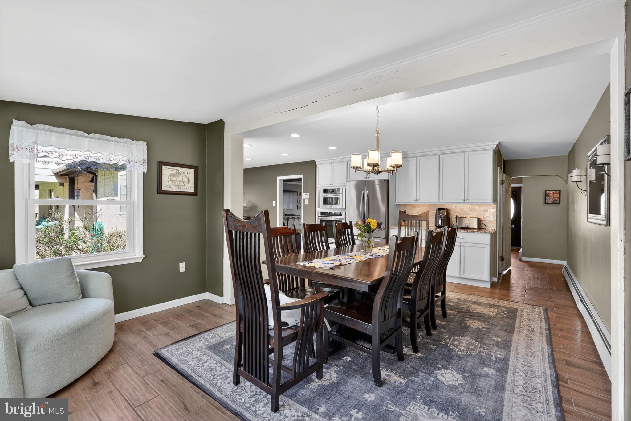871 Roberts Road Bensalem, PA 19020 - Photo 15 of 48