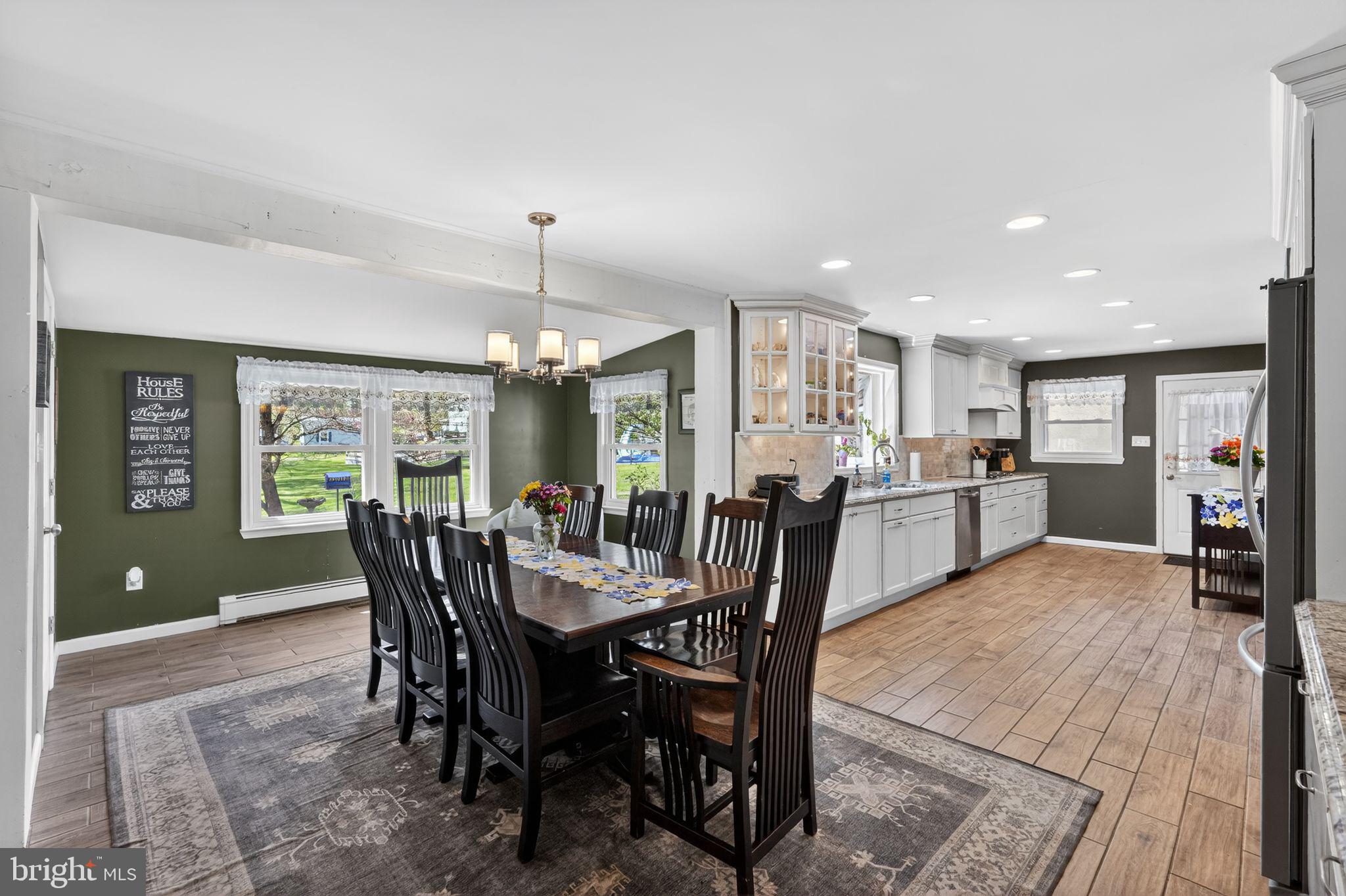 871 Roberts Road Bensalem, PA 19020 - Photo 16 of 48