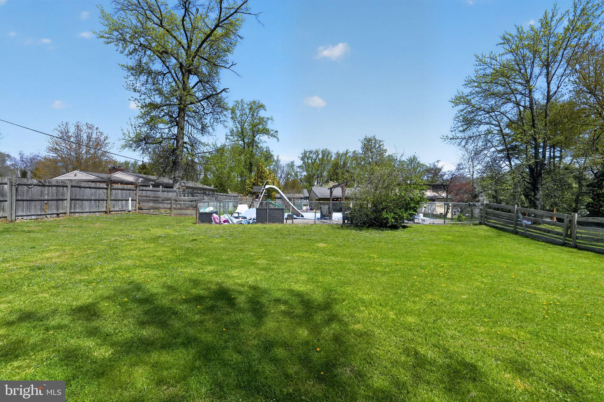 871 Roberts Road Bensalem, PA 19020 - Photo 46 of 48