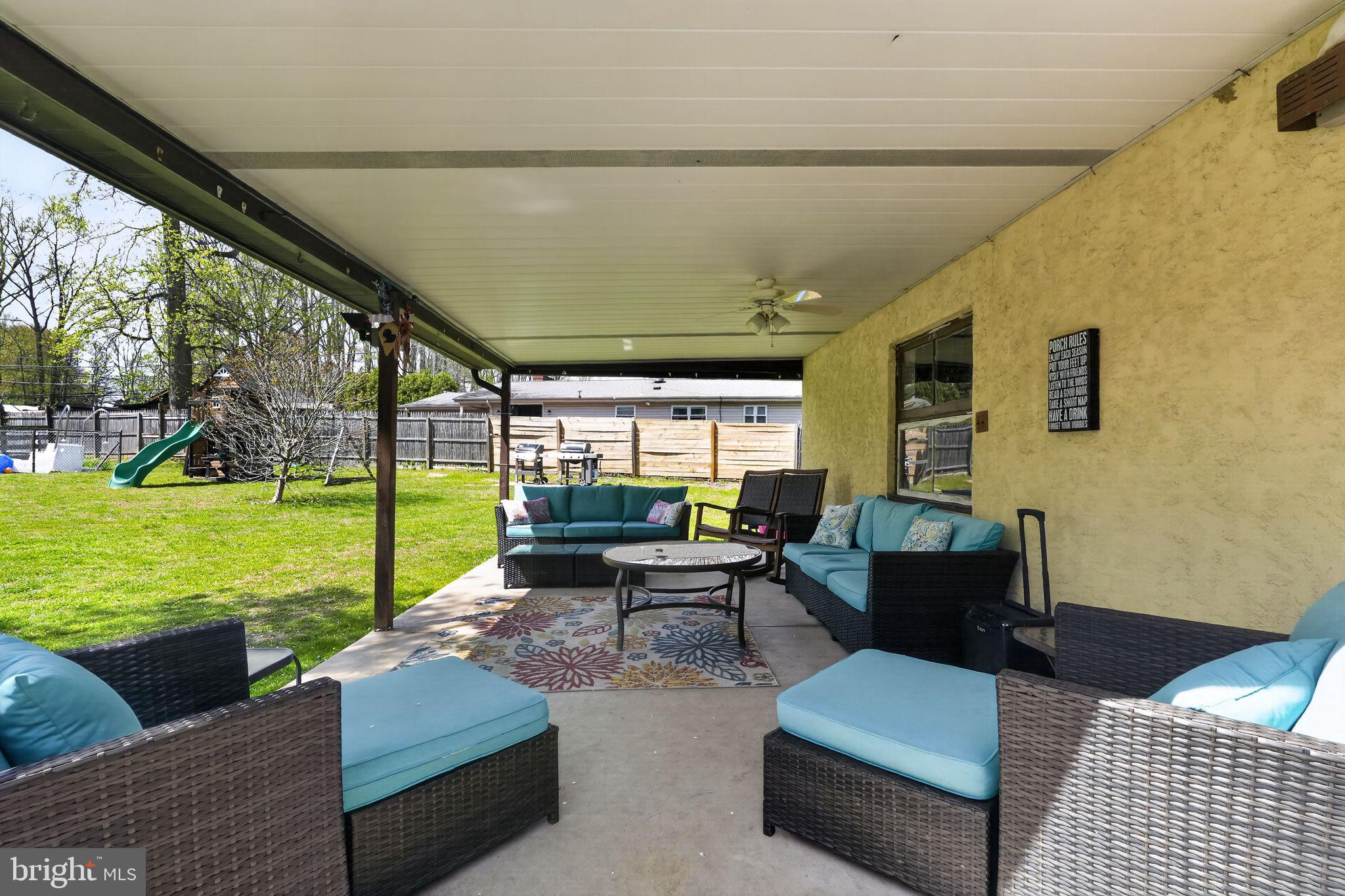 871 Roberts Road Bensalem, PA 19020 - Photo 5 of 48