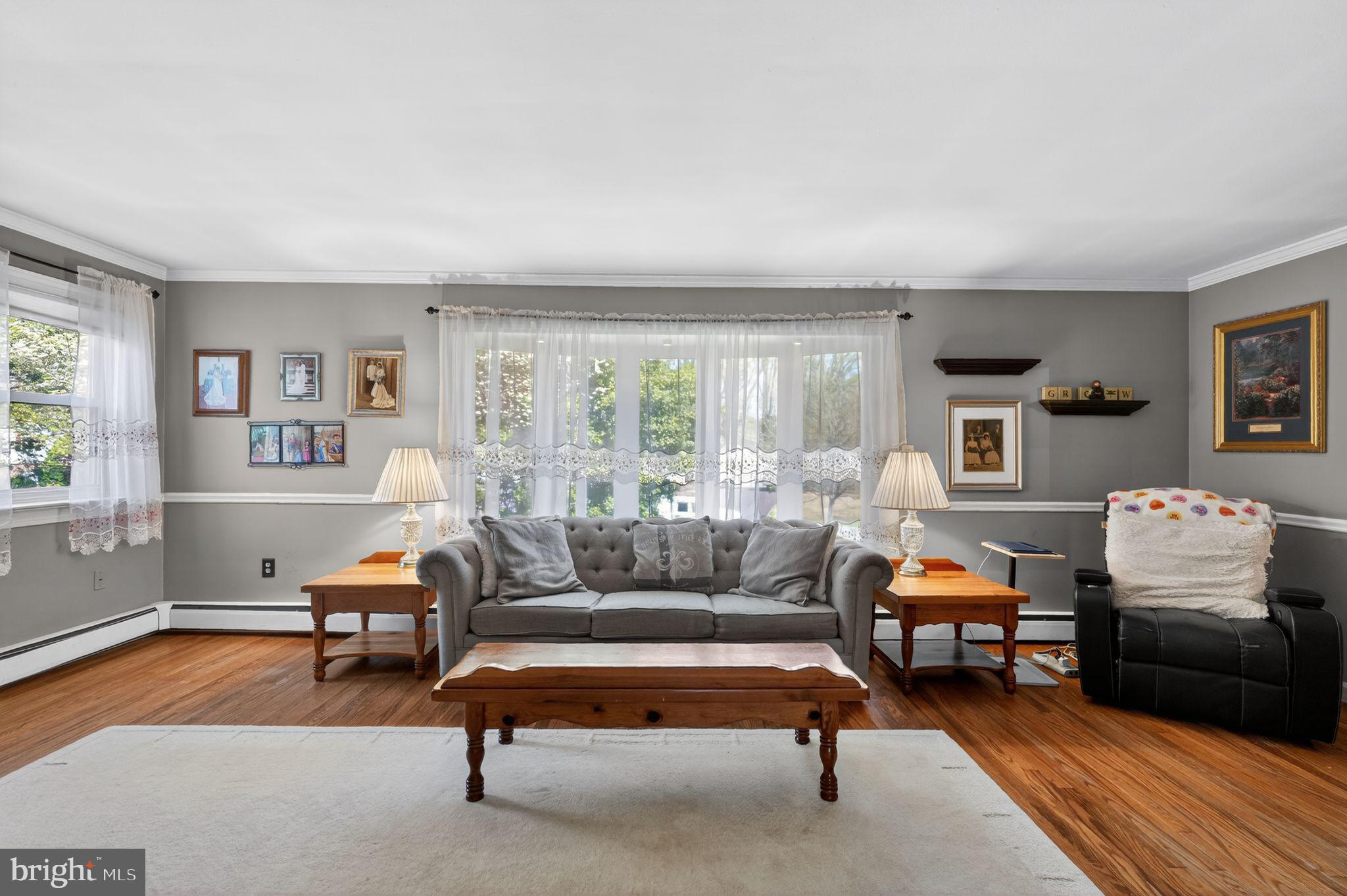 871 Roberts Road Bensalem, PA 19020 - Photo 10 of 48