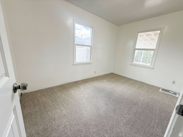 2960 Merton Way Magna, UT 84044 - Photo 10 of 24