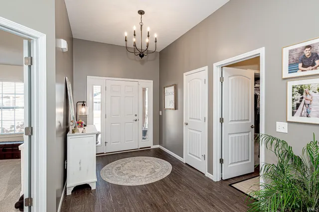 $364,900 | 10940 Fenton Cove, Roanoke, IN 46783