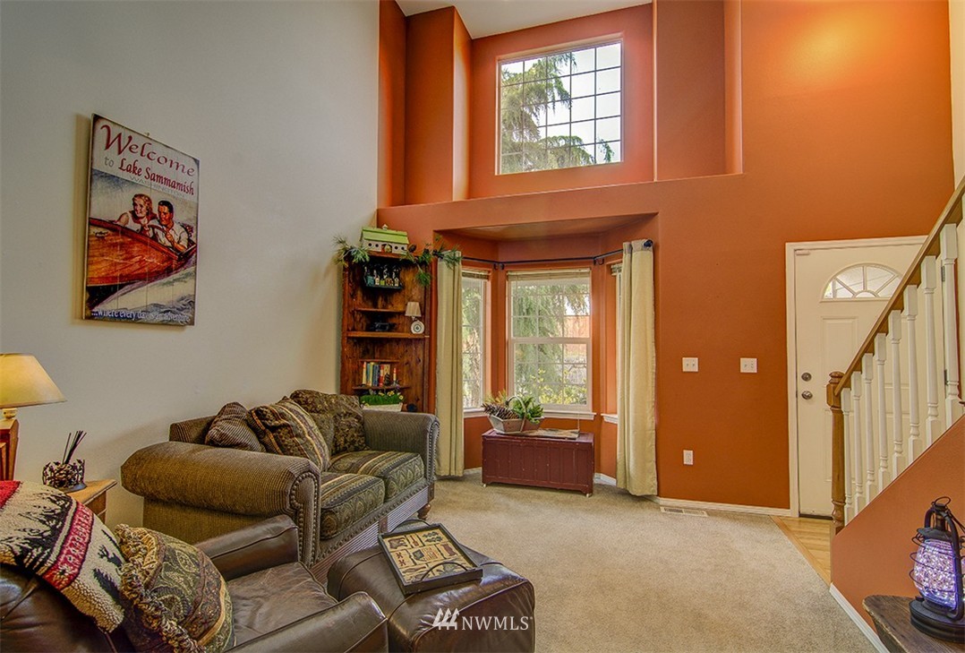 18316 8th Avenue Southeast Bothell, WA 98012 - Photo 6 of 25 Gallery Image 6