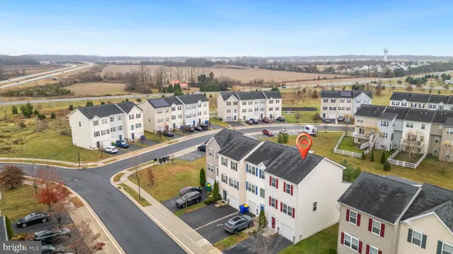 a picture of city view