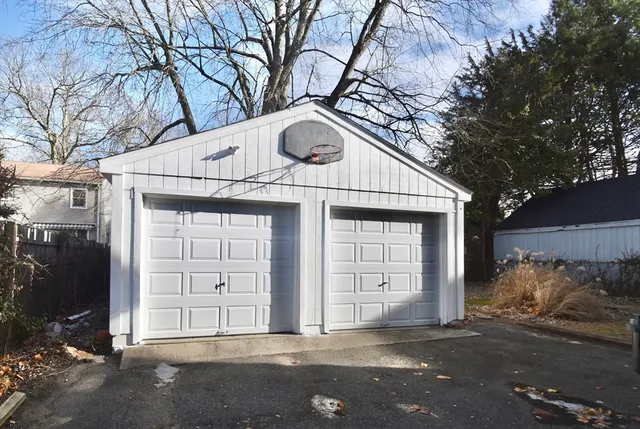 $399,000 | 51-53 Eloise Street, Springfield, MA 01118