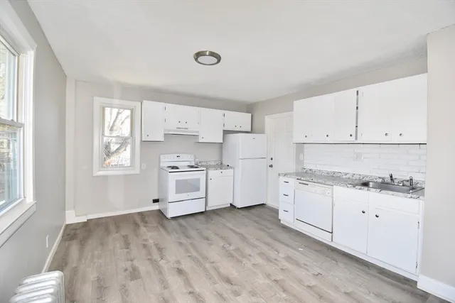 $399,000 | 51-53 Eloise Street, Springfield, MA 01118