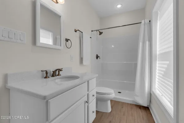$1,349,900 | 42 Carlyle Drive, Bayville, NJ 08721