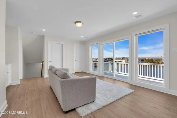 $1,349,900 | 42 Carlyle Drive, Bayville, NJ 08721