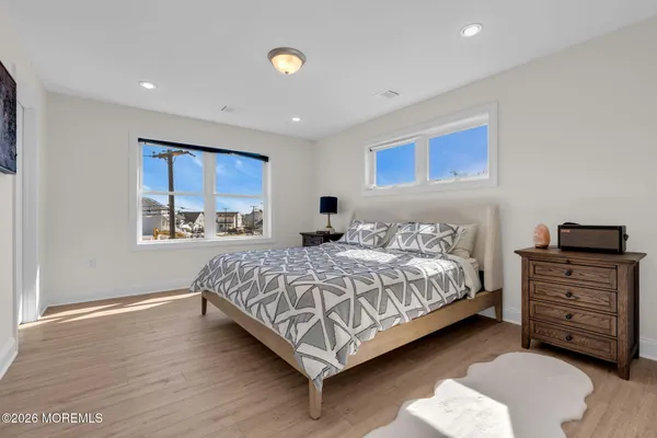 $1,349,900 | 42 Carlyle Drive, Bayville, NJ 08721