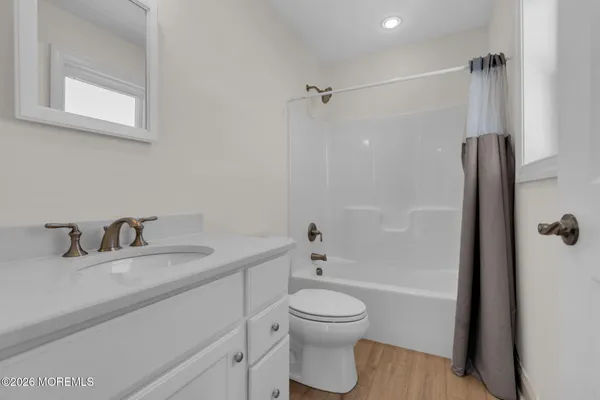 $1,349,900 | 42 Carlyle Drive, Bayville, NJ 08721