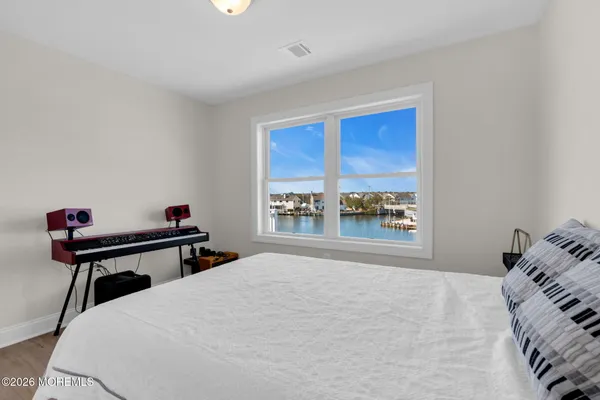 $1,349,900 | 42 Carlyle Drive, Bayville, NJ 08721