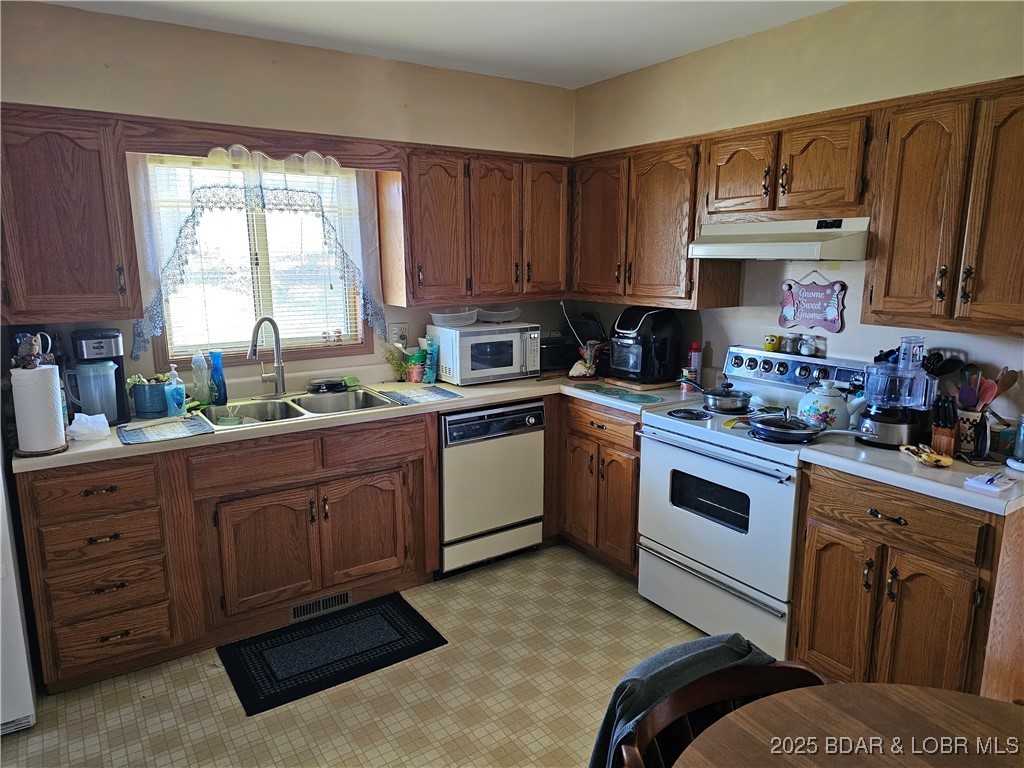 416 Quail Run Road Iberia, MO 65486 - Photo 7 of 19