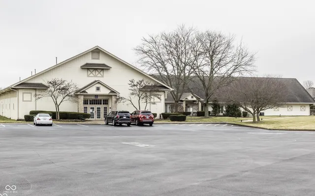 $929,900 | 4763 Woods Edge Drive, Zionsville, IN 46077