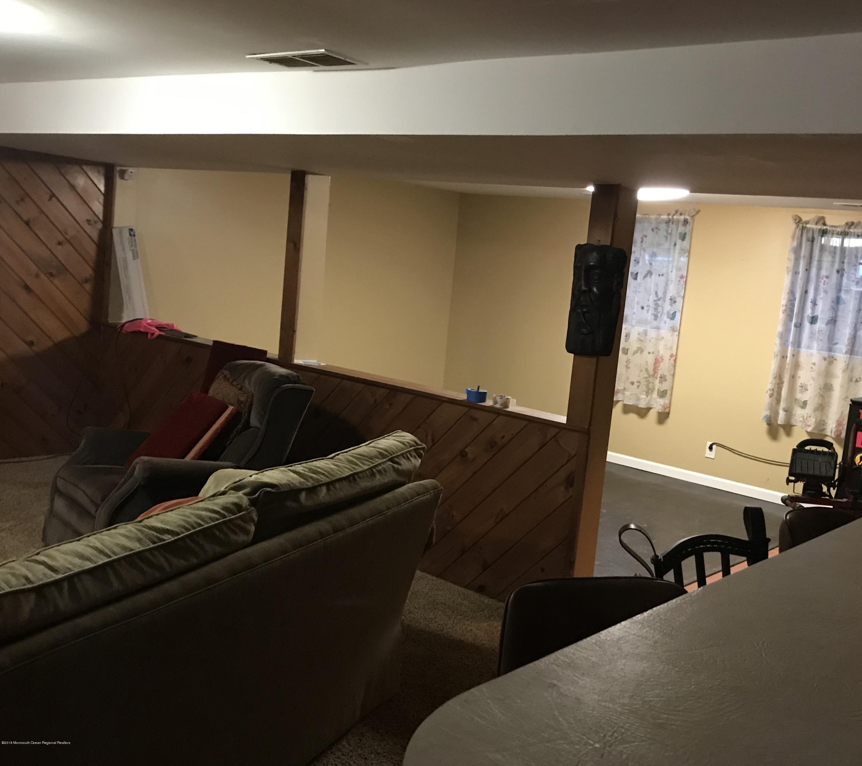 247 Burlington Road Freehold, NJ 07728 - Photo 12 of 23 FR to Den