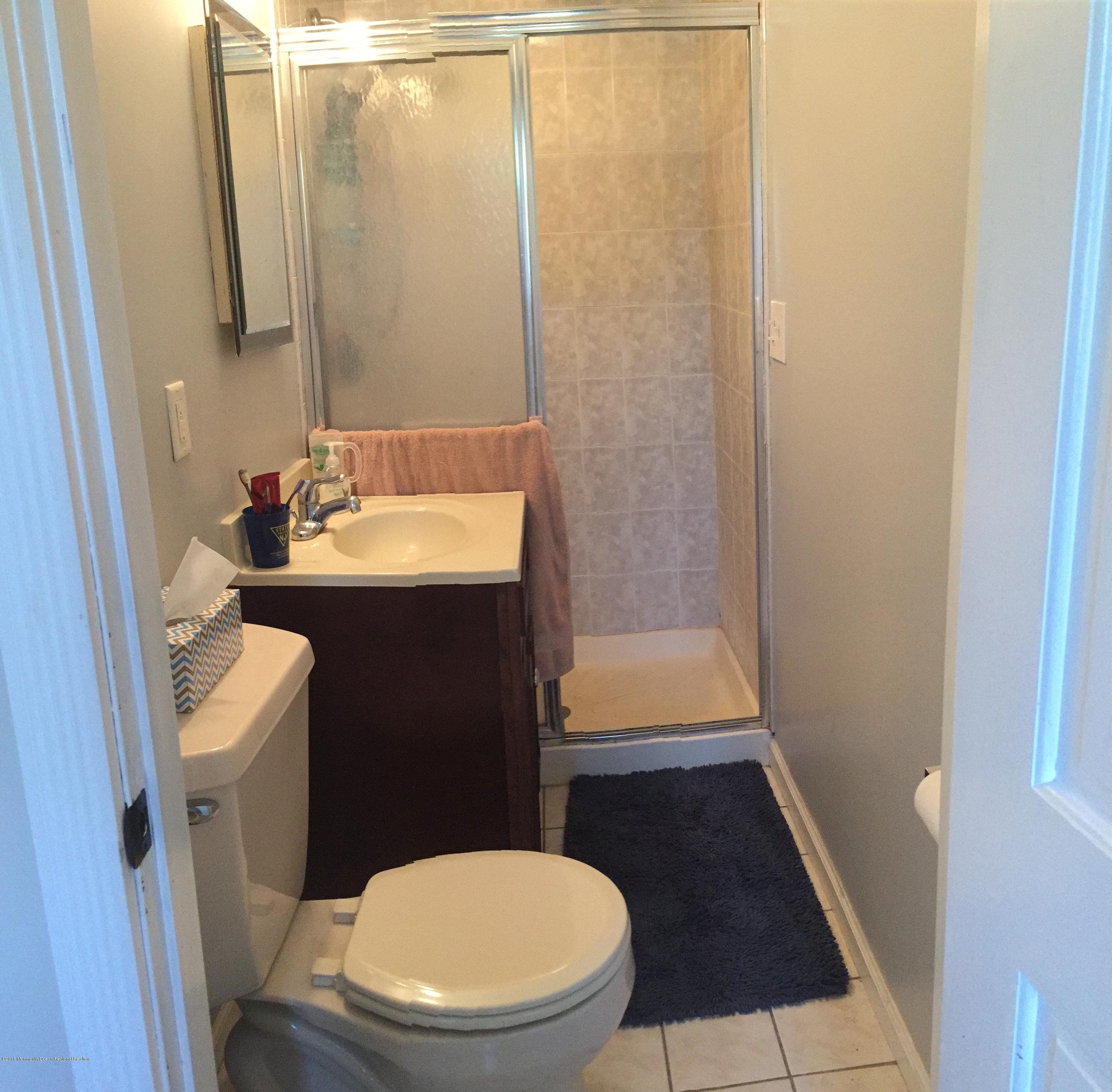 247 Burlington Road Freehold, NJ 07728 - Photo 15 of 23 Master Bath