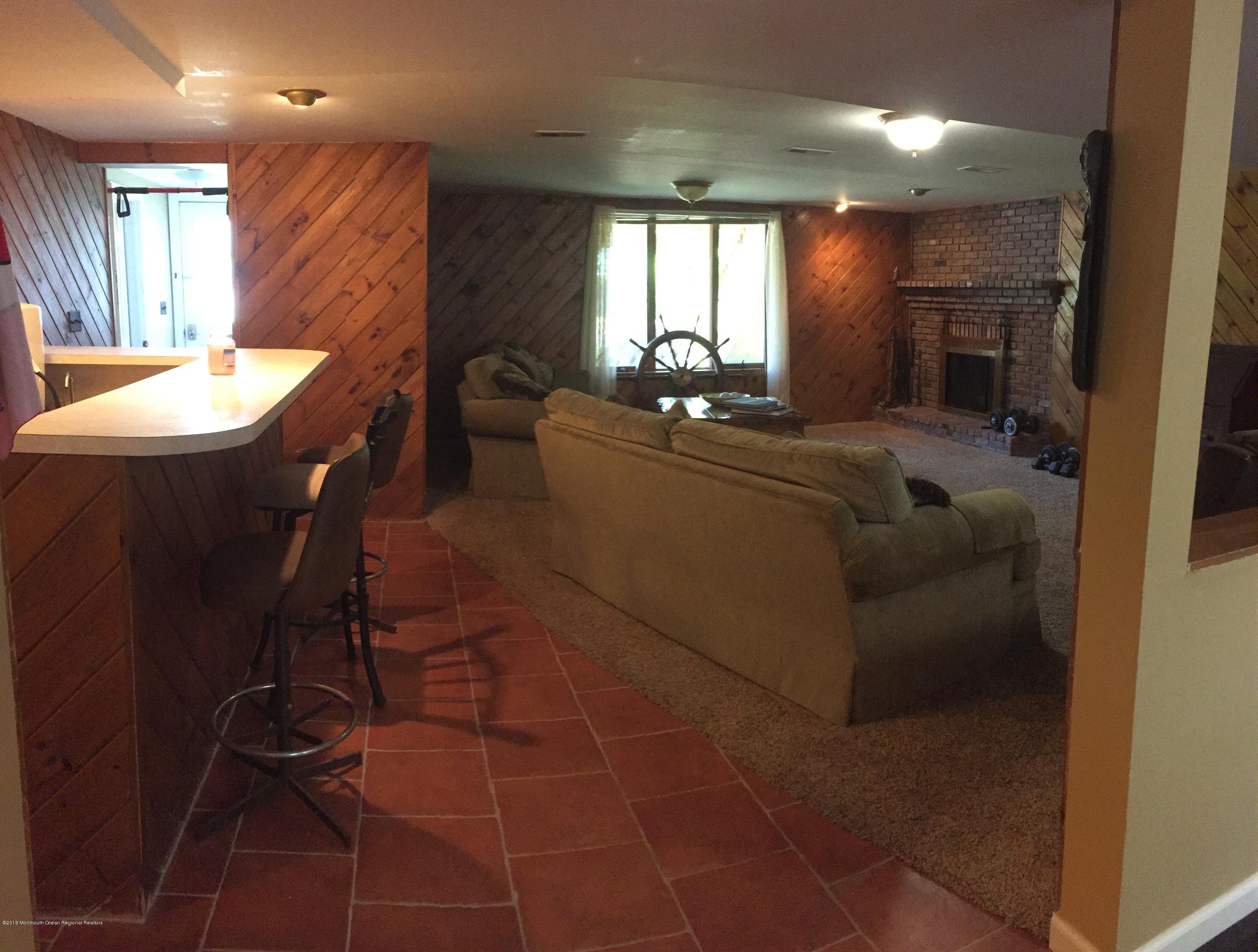 247 Burlington Road Freehold, NJ 07728 - Photo 9 of 23 FR with wet bar