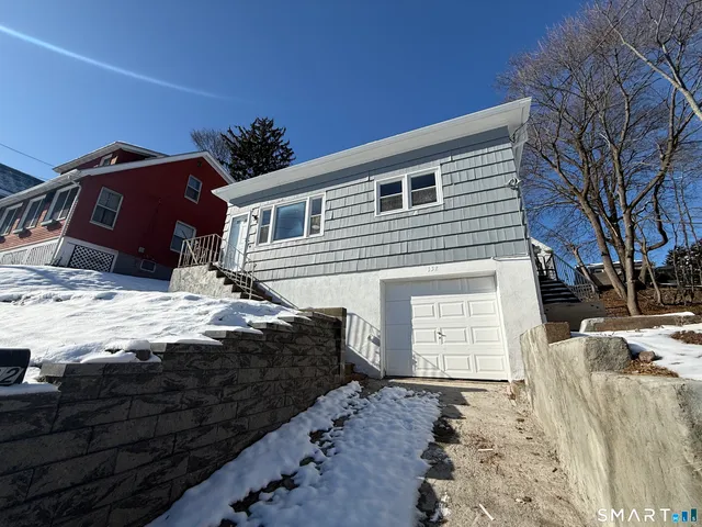 $3,000 | 132 Hillside Avenue, New Haven, CT 06512