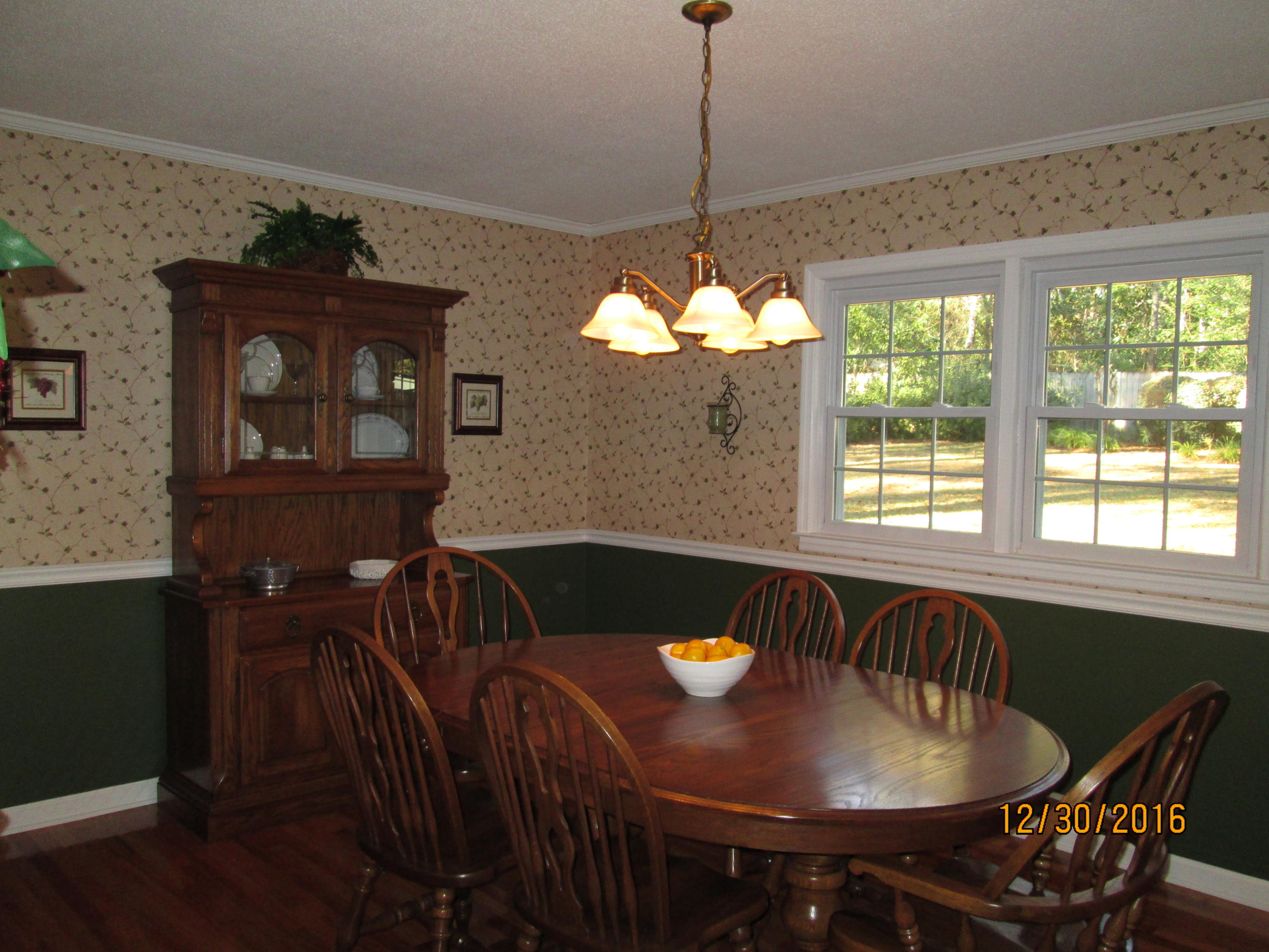 209 Live Oak Road Summerville, SC 29485 - Photo 8 of 28 IMG_2053