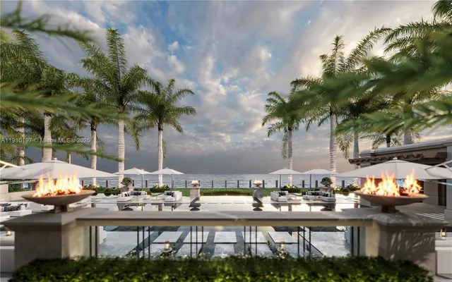 $200,000,000 | 7 Indian Creek Island Road, Miami Beach, FL 33154