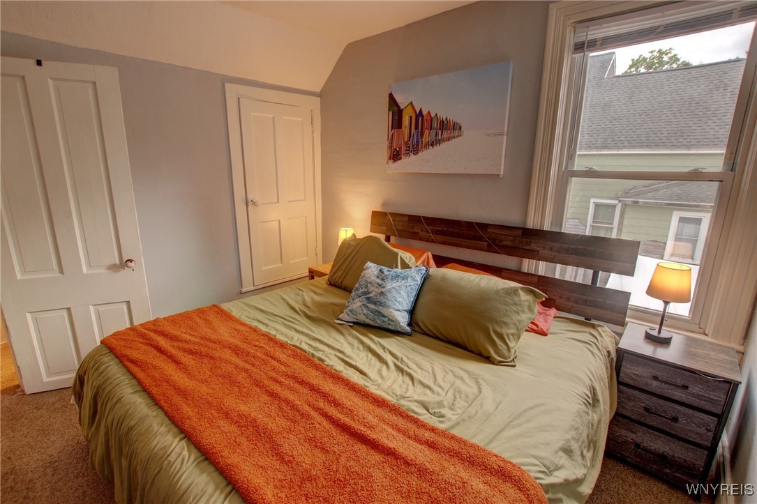 2020 Lakeview Road Lake View, NY 14085 - Photo 20 of 38