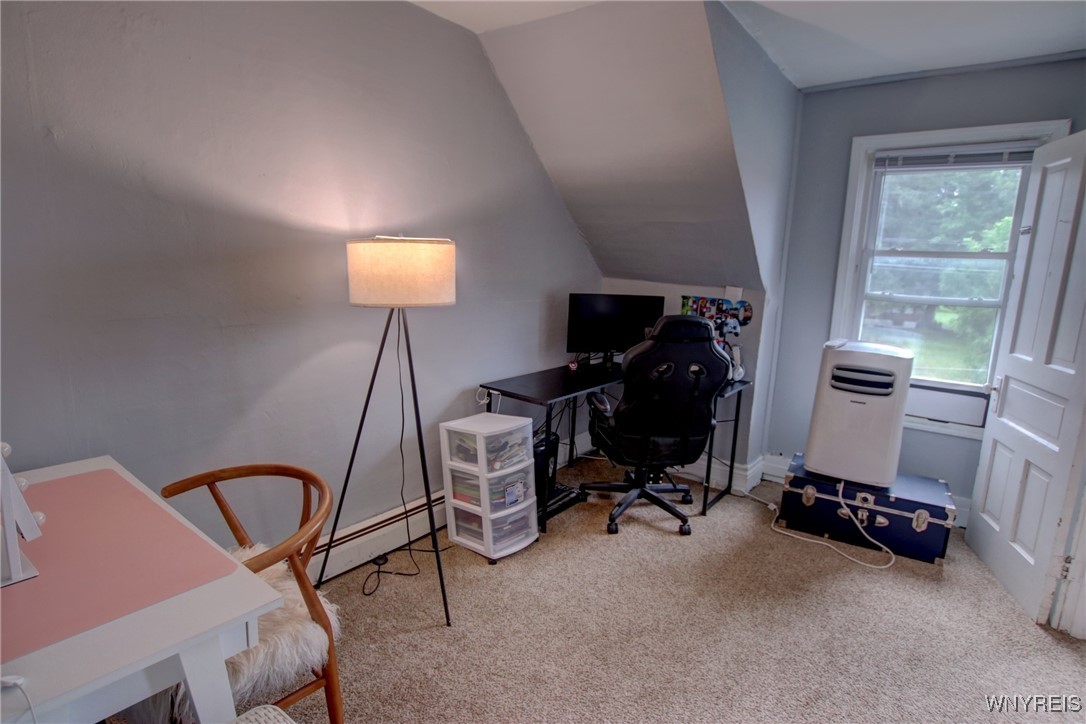 2020 Lakeview Road Lake View, NY 14085 - Photo 21 of 38