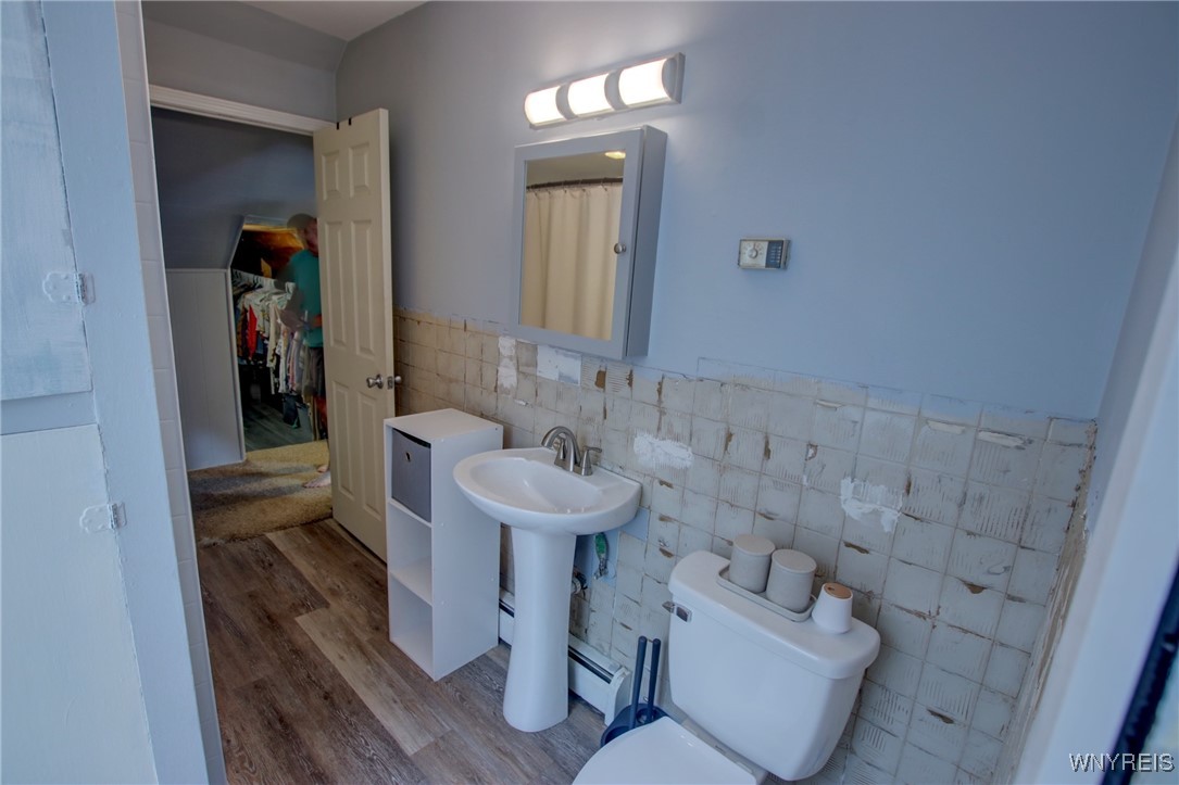 2020 Lakeview Road Lake View, NY 14085 - Photo 25 of 38