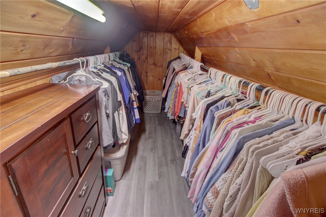 2020 Lakeview Road Lake View, NY 14085 - Photo 28 of 38