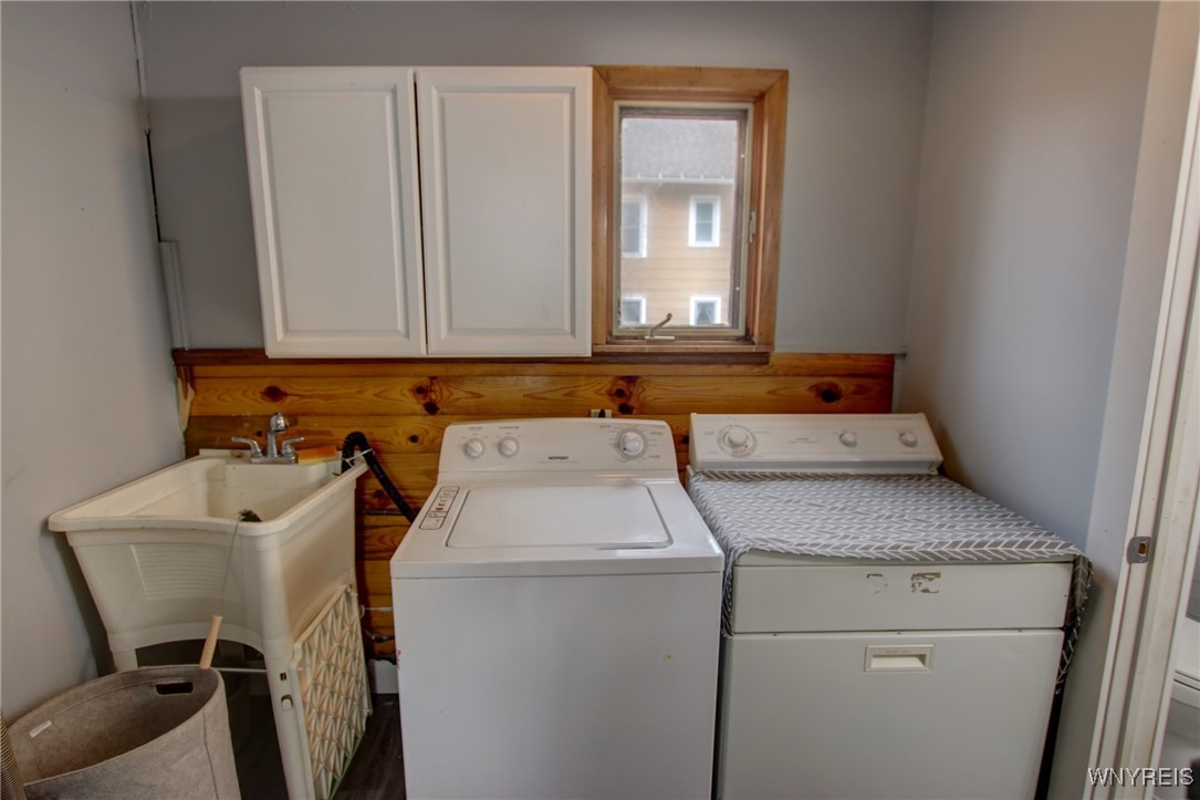2020 Lakeview Road Lake View, NY 14085 - Photo 29 of 38